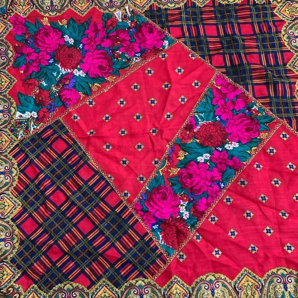 Scarf - Picture 4 of 4